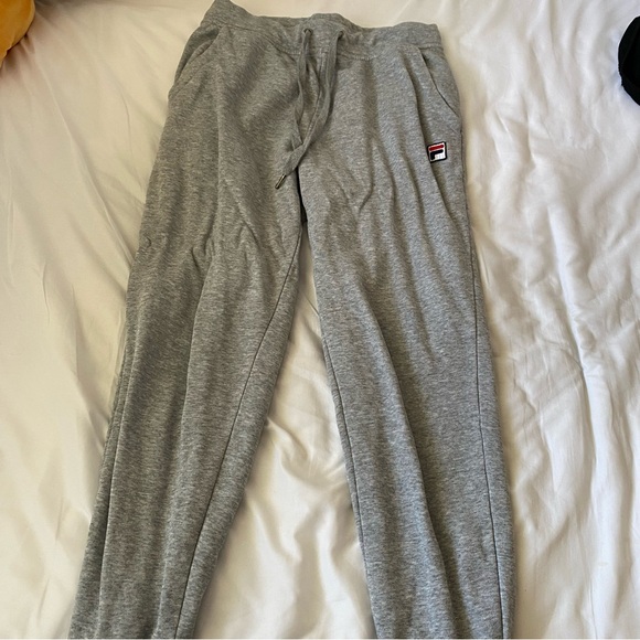FILA sweatpants - Picture 2 of 3
